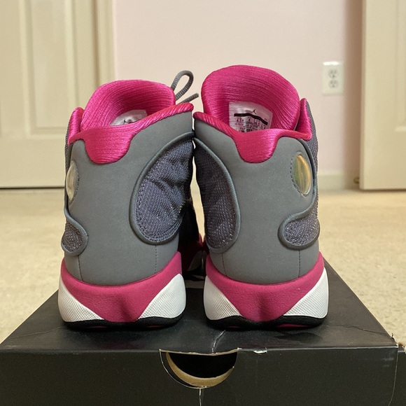 BNIB Air Jordan 13 Retro GS 